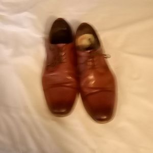 Used Stacy Adam men dress shoes